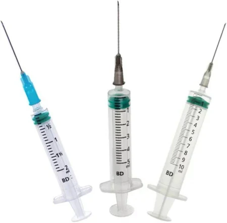 BD SERINGUES 3 PIECES MONTEES BD EMERALD - 10 ML - 22G - 32 MM - NOIR  "307738